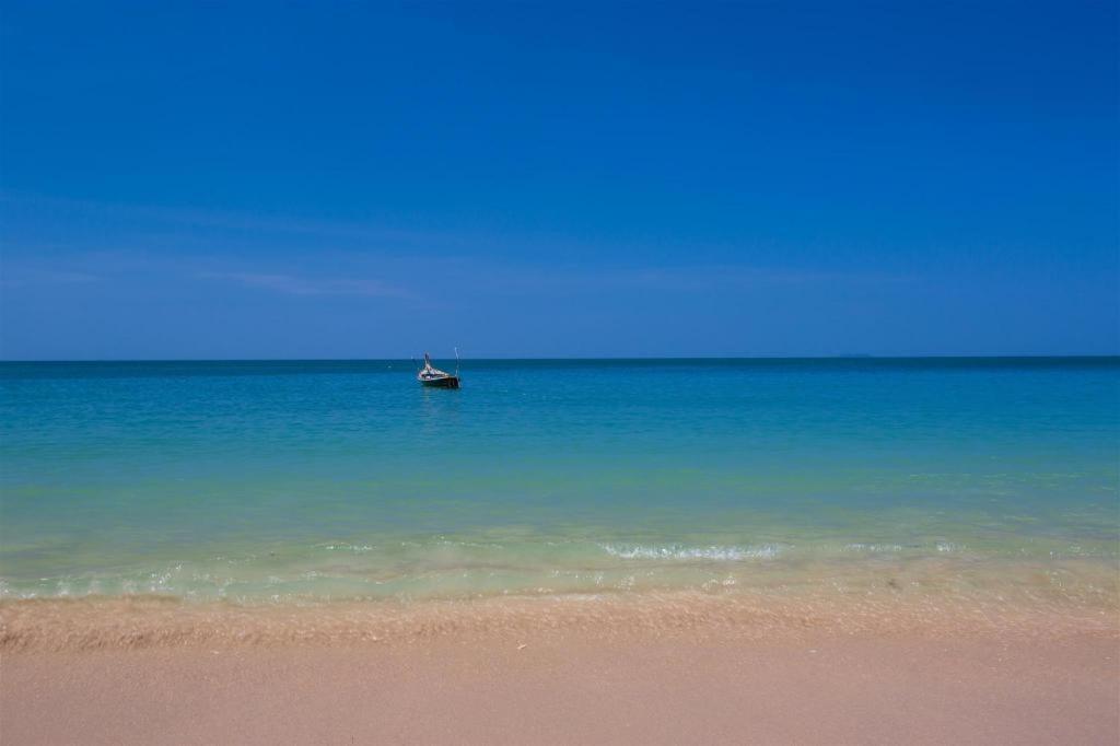 Relax Beach House Hotel Koh Lanta Luaran gambar