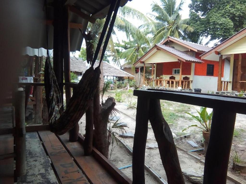 Relax Beach House Hotel Koh Lanta Luaran gambar